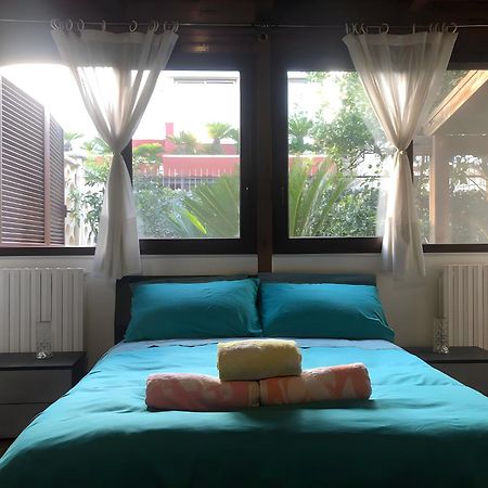 Sea Breeze Villa - Luna Apartment Bari Eksteriør bilde