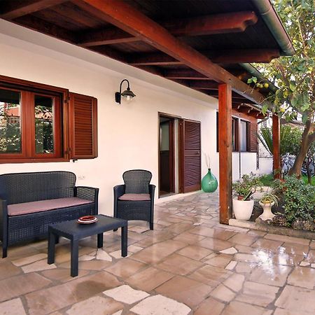 Sea Breeze Villa - Luna Apartment Bari Eksteriør bilde
